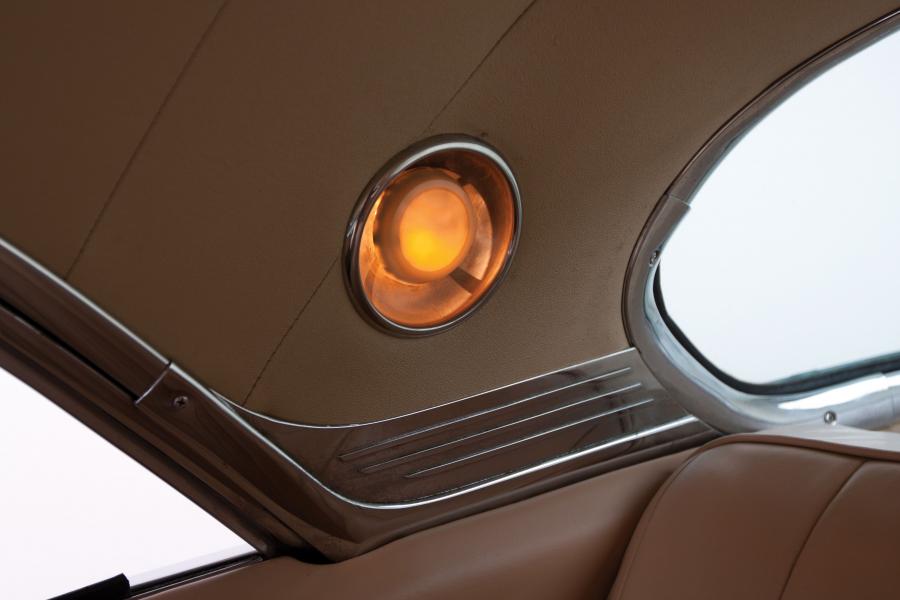 Багажник Chrysler C-300 1955 года  (фото 64 из 98)